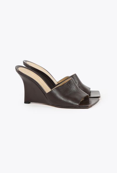 Bottega Veneta 2020 Stretch Leather Mules - 2