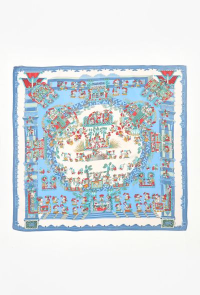 Hermès Vintage 'Astres et Soleil' 90cm Silk Scarf - 2 Hermès Vintage 'Astres et Soleil' 90cm Silk Scarf - 2