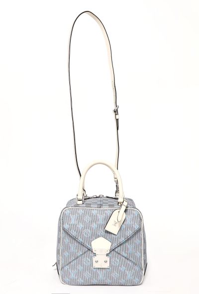 Louis Vuitton Damier Monogram Pop Shoulder Bag - 1