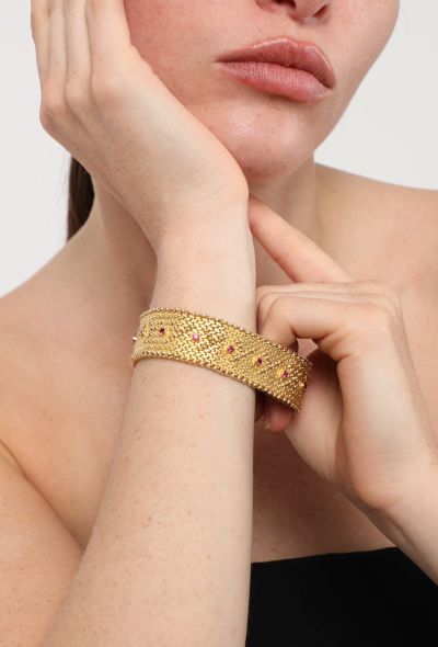 Vintage Fine Jewelry 18k Yellow Gold Bracelet & Rubies - 2 Vintage Fine Jewelry 18k Yellow Gold Bracelet & Rubies - 2