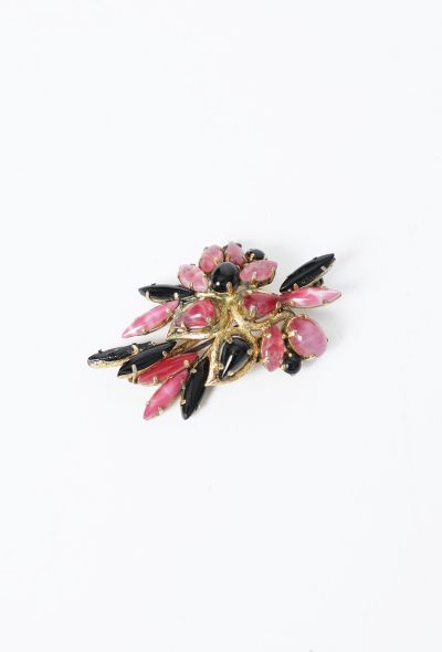 Dior 1965 Enamel Leaf Brooch - 2