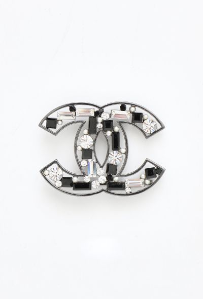 Chanel Baguette 'CC' Pendant Brooch - 1