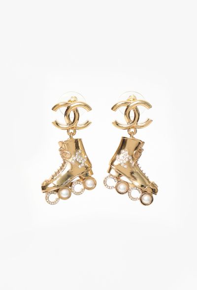 Chanel 2024 'CC' Rollerblade Earrings - 1 Chanel 2024 'CC' Rollerblade Earrings - 1