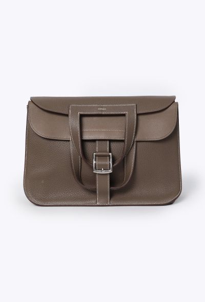Hermès Étoupe Taurillon Clémence Halzan 31 - 1 Hermès Étoupe Taurillon Clémence Halzan 31 - 1