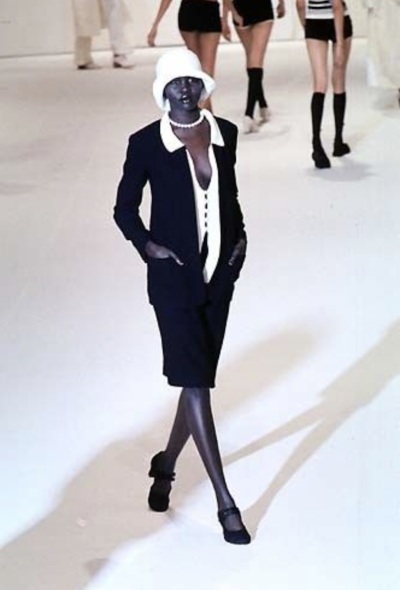 Chanel S/S 1998 Bouclé 'CC' Skirt Ensemble - 2