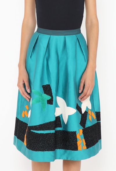 Oscar De La Renta Taffeta Embroidered Skirt - 2 Oscar De La Renta Taffeta Embroidered Skirt - 2