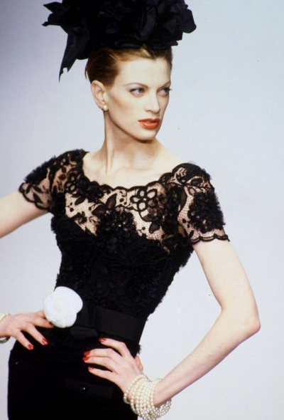                             ICONIC F/W 1995 Lace Bustier Top - 2