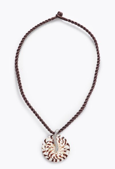 Modern Fine Jewelry Neuhaus 18k White Gold, Diamond & Shell Necklace - 1 Modern Fine Jewelry Neuhaus 18k White Gold, Diamond & Shell Necklace - 1