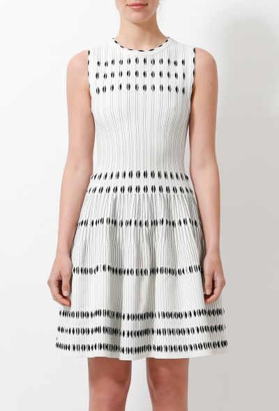                             Sculpted Graphic Flared Dress - 2