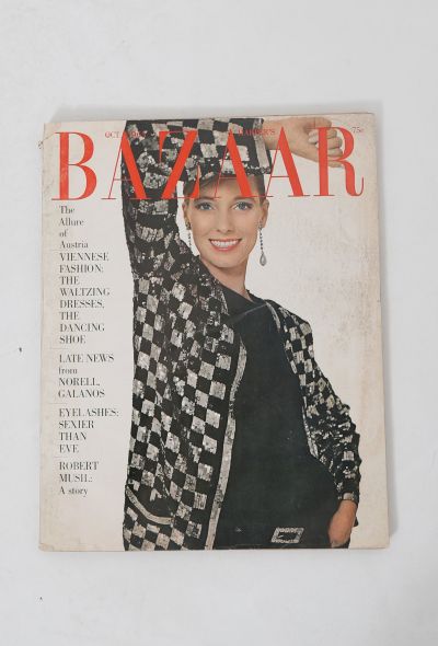                             Harper's Bazaar, October 1965 - 1