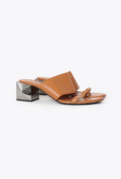 Hermès 2021 Cornelia Médor Sandals - 2 Hermès 2021 Cornelia Médor Sandals - 2
