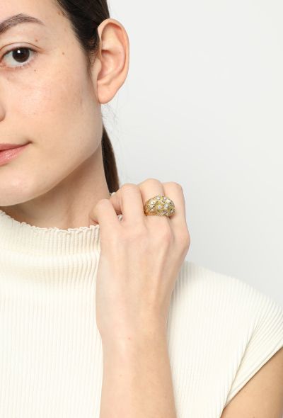 Vintage Fine Jewelry 18k Yellow Gold & Diamond Flower Bed Ring - 2 Vintage Fine Jewelry 18k Yellow Gold & Diamond Flower Bed Ring - 2