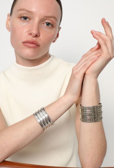 Modern Fine Jewelry Dotted Silver Open Bangle Bracelet - 1 Modern Fine Jewelry Dotted Silver Open Bangle Bracelet - 1