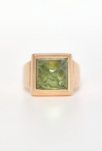 Vintage Fine Jewelry 18k Yellow Gold & Peridot Signet Ring - 1 Vintage Fine Jewelry 18k Yellow Gold & Peridot Signet Ring - 1