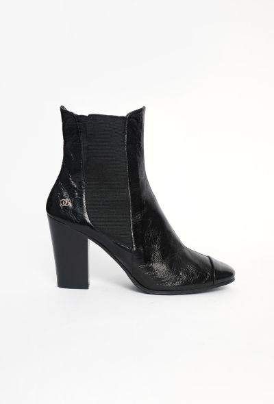 Chanel 2019 'CC' Heeled Chelsea Boots - 1