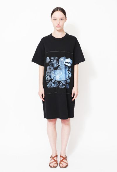                             2019 Limited Edition William de Morgan Graphic T-Shirt Dress - 1