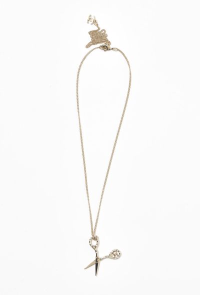 Chanel 2021 'CC' Scissors Pendant Necklace - 2