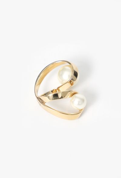 Dior 'UltraDior' Sculpted Pearl Ring - 2
