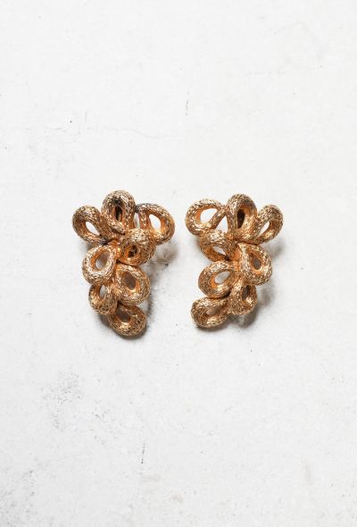                                         Vintage Ilias Lalaounis 18k Gold Clip Earrings-1