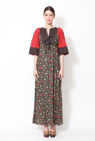                                         '70s Floral Quilted Day Dress-1