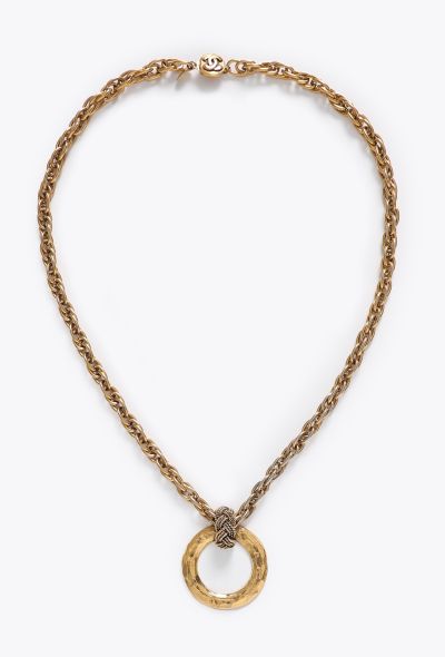 Chanel 1984 Castellane Hammered Pendant Sautoir - 1