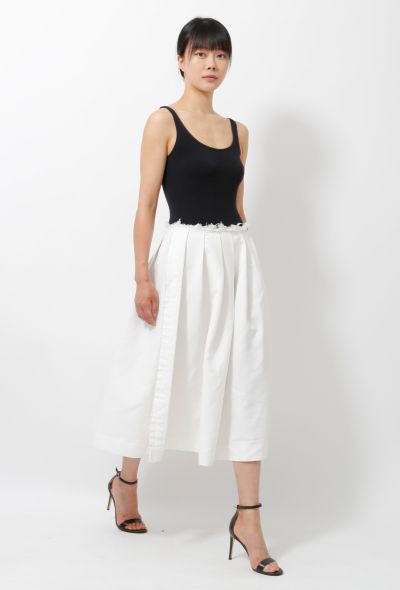                                         Pleated High Slit Skirt -2