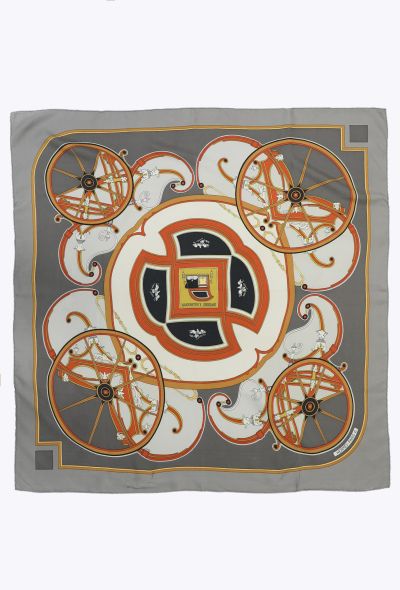 Hermès 1981 'Washington's Carriage' 90cm Silk Carré - 1