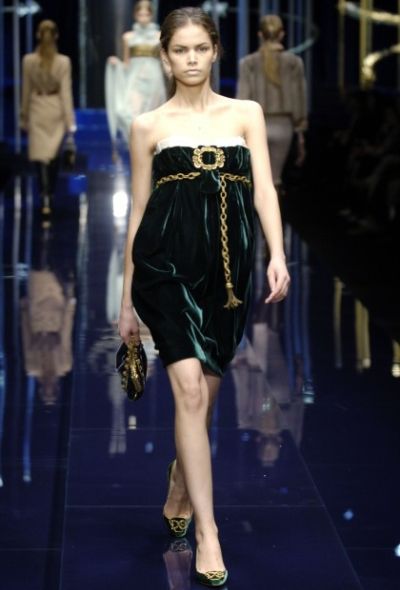 Dolce & Gabbana ICONIC F/W 2006 Velvet & Chainlink Empire Dress - 2