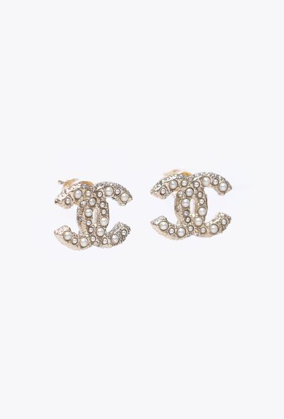 Chanel 2021 Mini Pearl 'CC' Earrings - 2