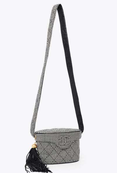 Chanel Vintage Houndstooth Vanity Case - 2 Chanel Vintage Houndstooth Vanity Case - 2