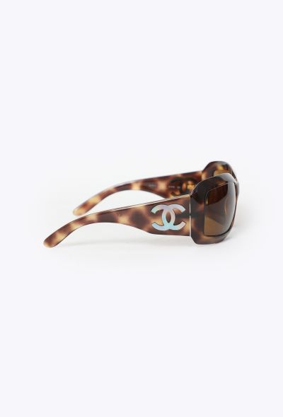 Chanel '90s Tortoiseshell 'CC' Sunglasses - 2