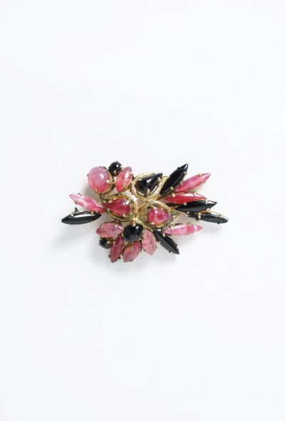 Dior 1965 Enamel Leaf Brooch - 1
