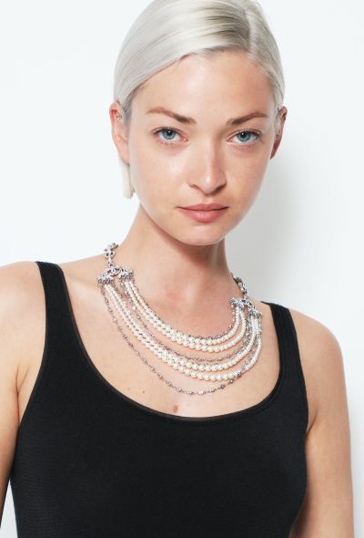                             2020 Pearl Strand Embellished 'CC' Necklace - 2