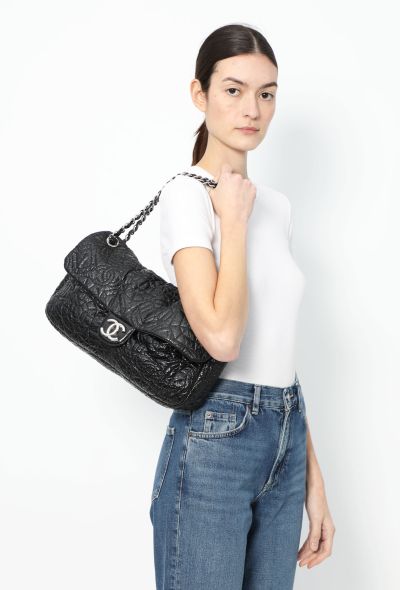 Chanel Graphic Edge Jumbo Flap Bag - 2