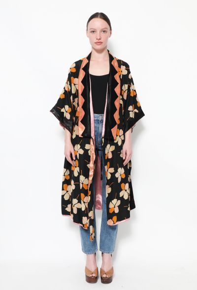                                         Traditional Floral Silk Kimono-2