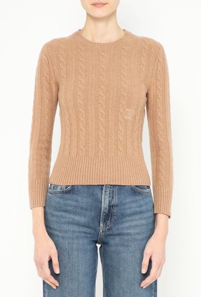 Céline Pre-Fall 2011 Cable-Knit Triomphe Sweater - 1 Céline Pre-Fall 2011 Cable-Knit Triomphe Sweater - 1