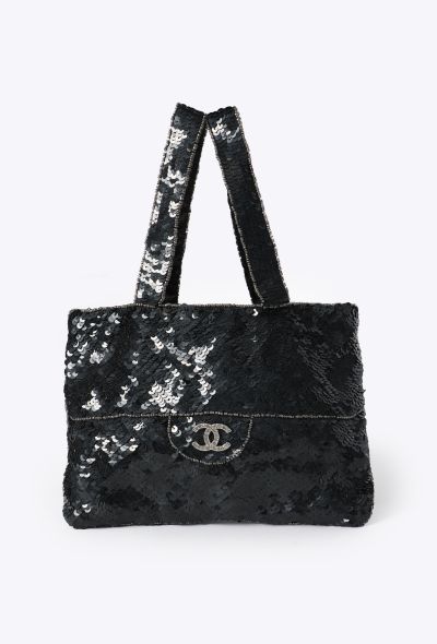Chanel '90s Mini Trompe-l’oeil Sequin Tote Bag - 1