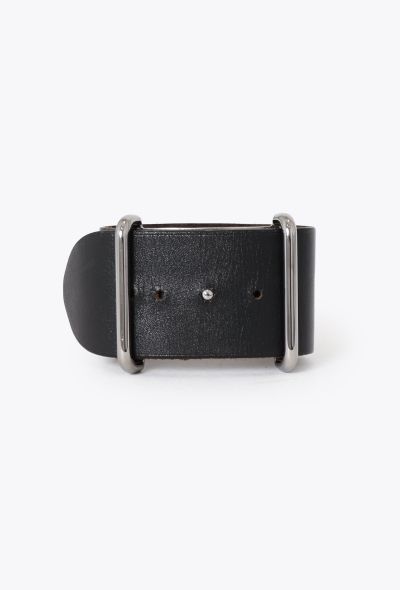 Hermès 2002 Box Leather 'H' Cuff - 2 Hermès 2002 Box Leather 'H' Cuff - 2