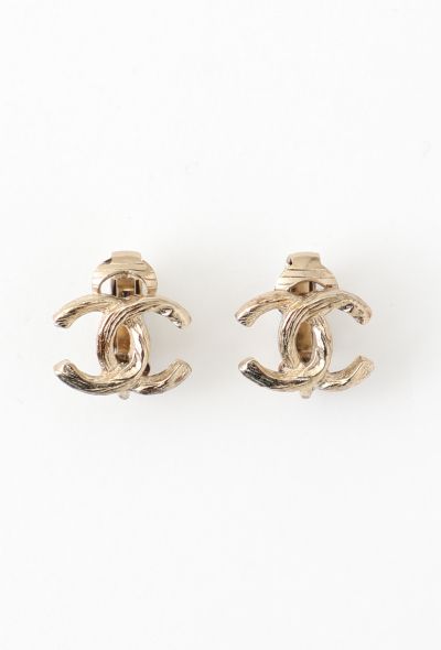Chanel Intertwined 'CC' Clip Earrings - 1