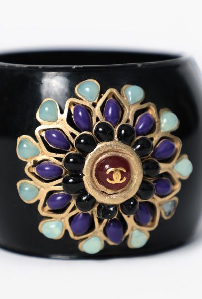 Chanel 2005 Gripoix Enamel Cuff - 2