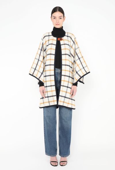 Hermès 2025 Reversible Cashmere Camail Poncho - 1 Hermès 2025 Reversible Cashmere Camail Poncho - 1