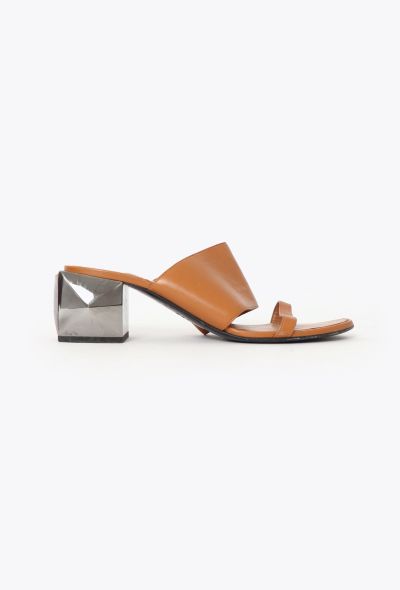 Hermès 2021 Cornelia Médor Sandals - 1 Hermès 2021 Cornelia Médor Sandals - 1