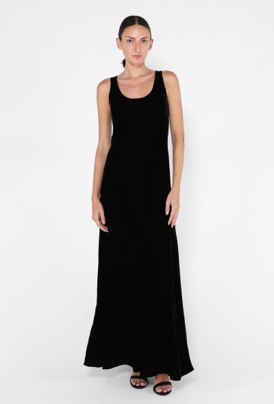 Calvin Klein Velvet Sheath Gown, 1990s - 2
