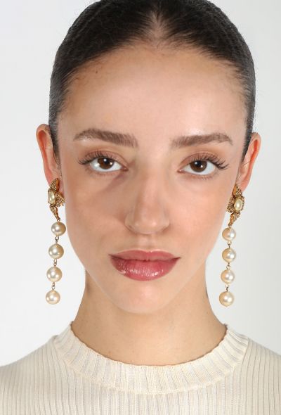 Chanel Pearl Pendant Earrings - 2