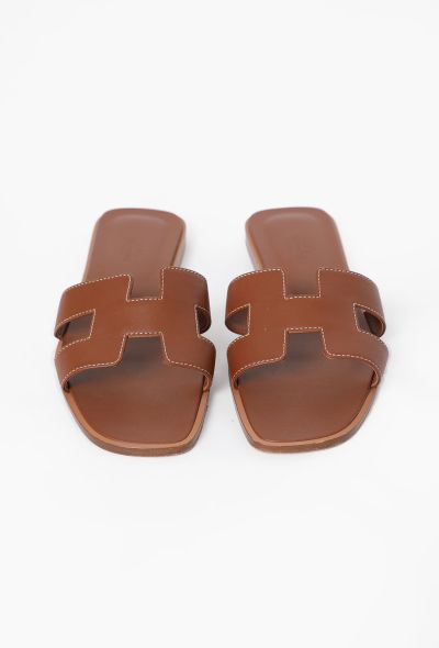 Hermès Classic Oran Leather Sandals - 2