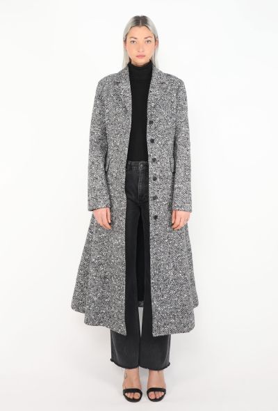 Dior 2023 Bouclé Tweed Bar Coat - 2