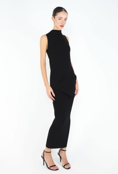 Rick Owens 2024 Asymmetrical Ribbed Dress - 2