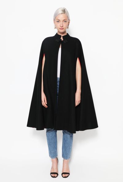                                         COLLECTOR '70s Flared Wool Cape-2