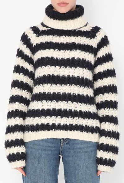 Chloé Pre-Fall 2015 Mohair Turtleneck - 1 Chloé Pre-Fall 2015 Mohair Turtleneck - 1