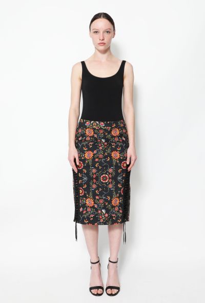                                         F/W 2002 Floral Lace-Up Skirt-1